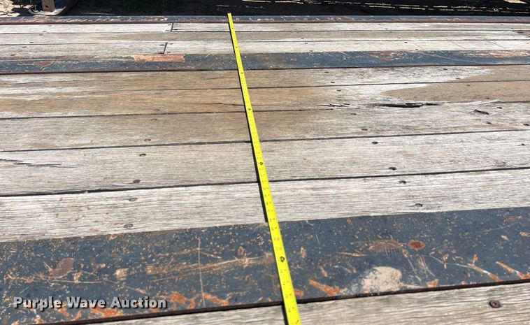 image for item LU9870 1994 Etnyre RTB40TD3-T1 lowboy equipment trailer