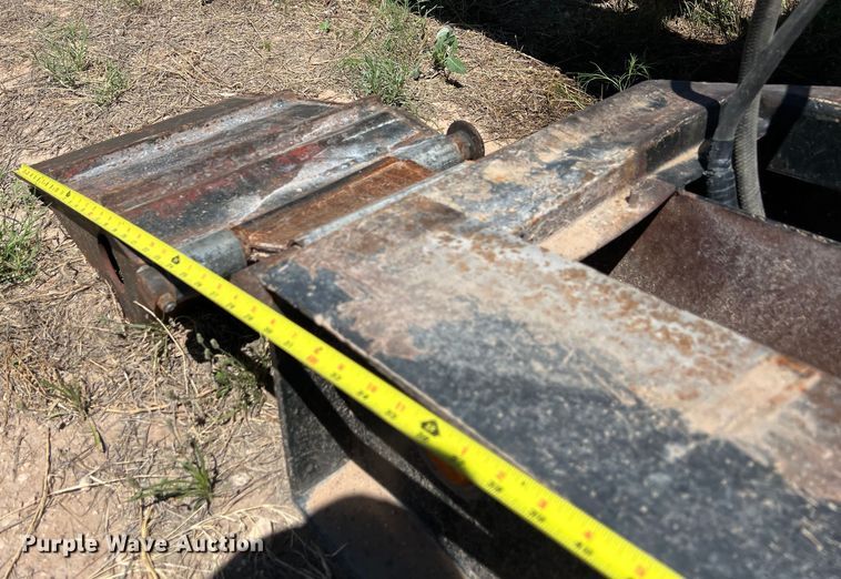 image for item LU9870 1994 Etnyre RTB40TD3-T1 lowboy equipment trailer