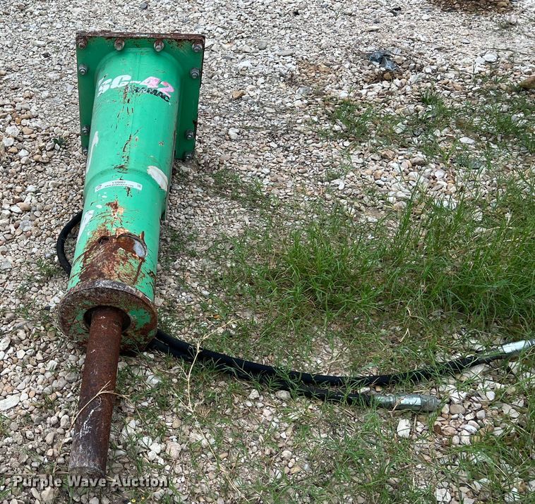 image for item LU9881 2012 Tramac SC42 breaker