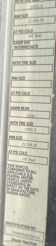 image for item ND9064 2010 Kenworth T800 dump truck