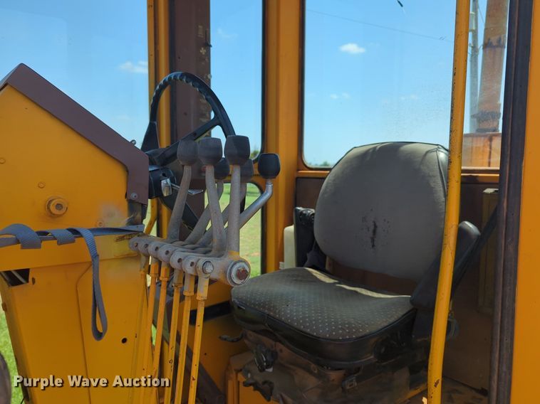 image for item NG9784 1994 Dresser 870 motor grader