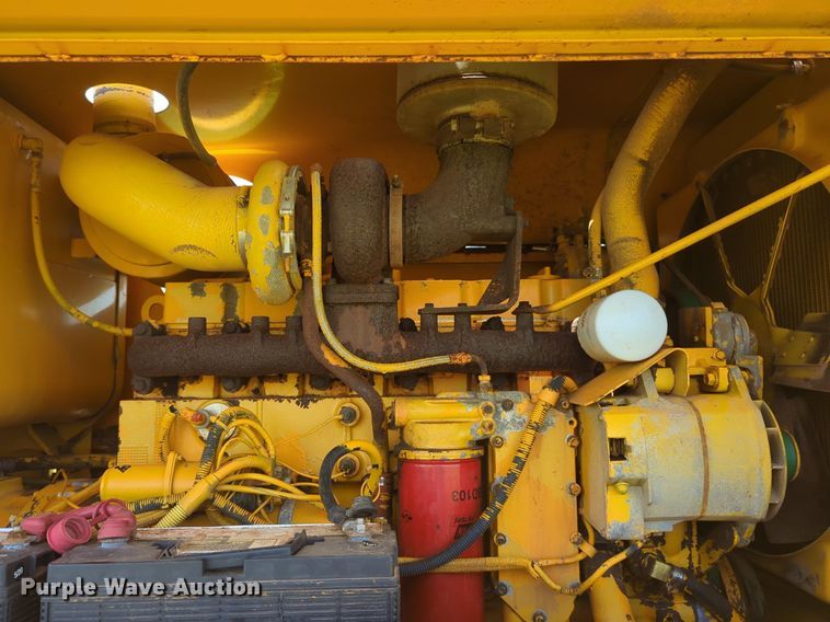 image for item NG9784 1994 Dresser 870 motor grader