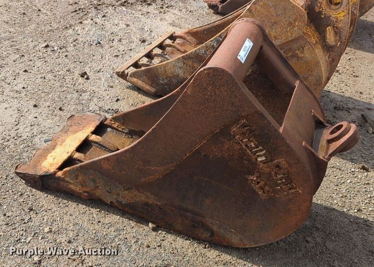 image for item NG9789 Wain Roy bucket