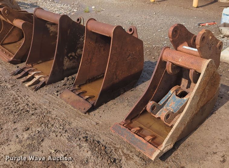 image for item NG9792 WR bucket