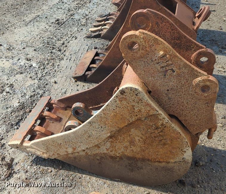 image for item NG9792 WR bucket