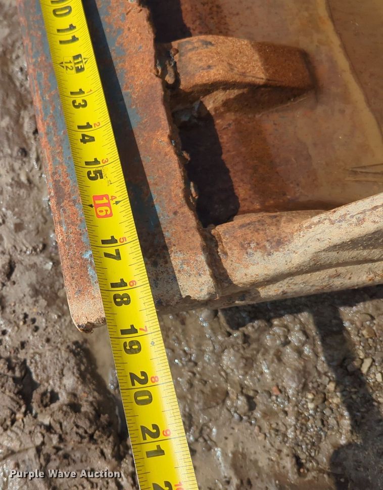 image for item NG9792 WR bucket