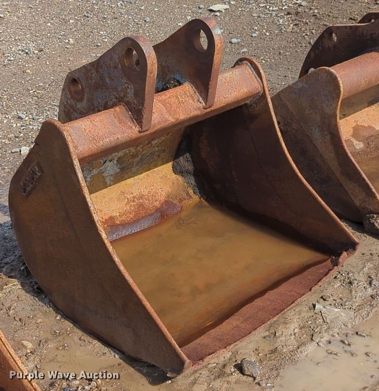 image for item NG9796 Gannon  bucket