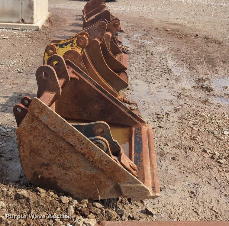 image for item NG9798 36