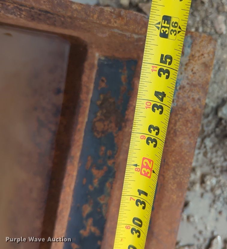 image for item NG9798 36