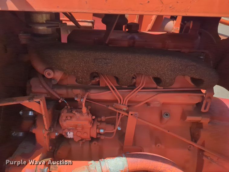 image for item NG9804 1993 Ford F700 pressure digger truck