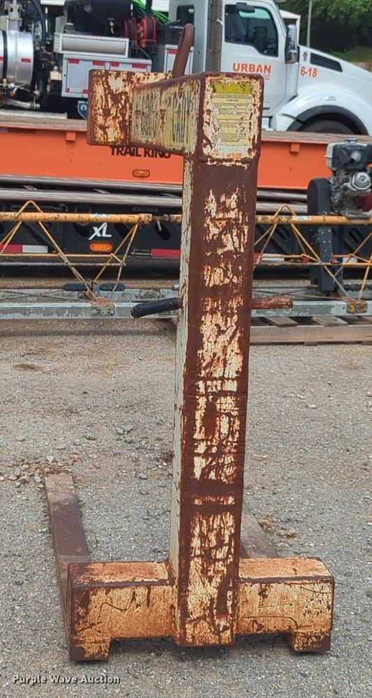 image for item NG9806 CM Caddy fixed fork pallet lifter