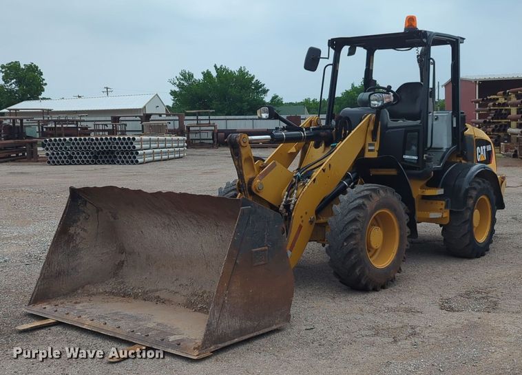 image for item NG9809 2015 Caterpillar 908H2 wheel loader