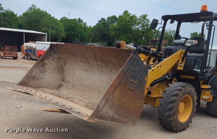 image for item NG9809 2015 Caterpillar 908H2 wheel loader