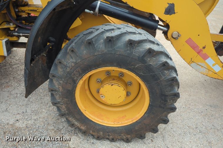 image for item NG9809 2015 Caterpillar 908H2 wheel loader