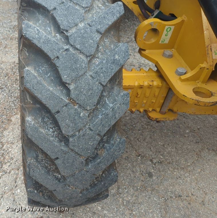 image for item NG9809 2015 Caterpillar 908H2 wheel loader
