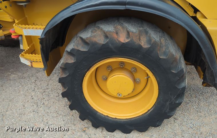 image for item NG9809 2015 Caterpillar 908H2 wheel loader