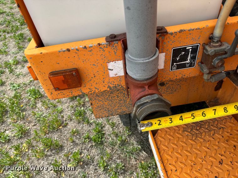 image for item NH9065 2007 Ring-O-Matic 750 vacuum excavator