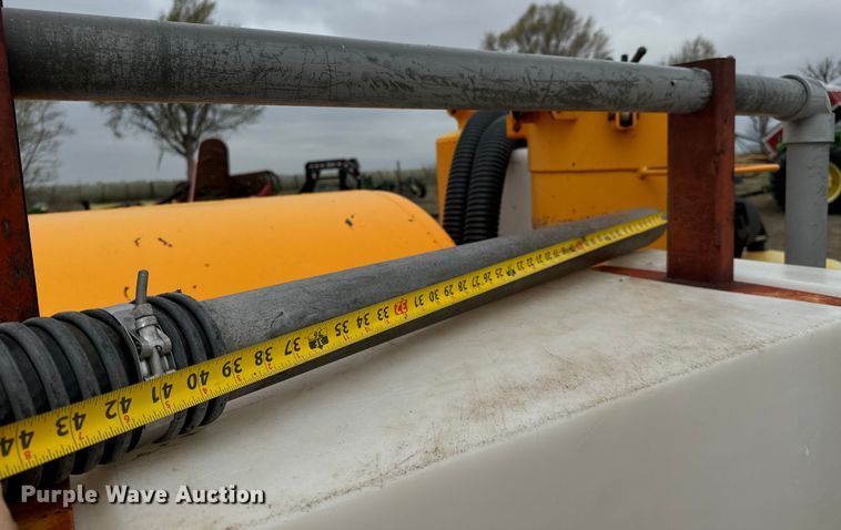 image for item NH9065 2007 Ring-O-Matic 750 vacuum excavator