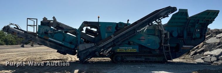 image for item NL9814 2017 Powerscreen Trakpactor 320SR impact crusher screening plant