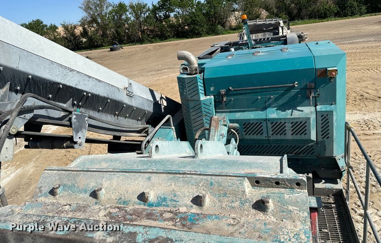 image for item NL9814 2017 Powerscreen Trakpactor 320SR impact crusher screening plant