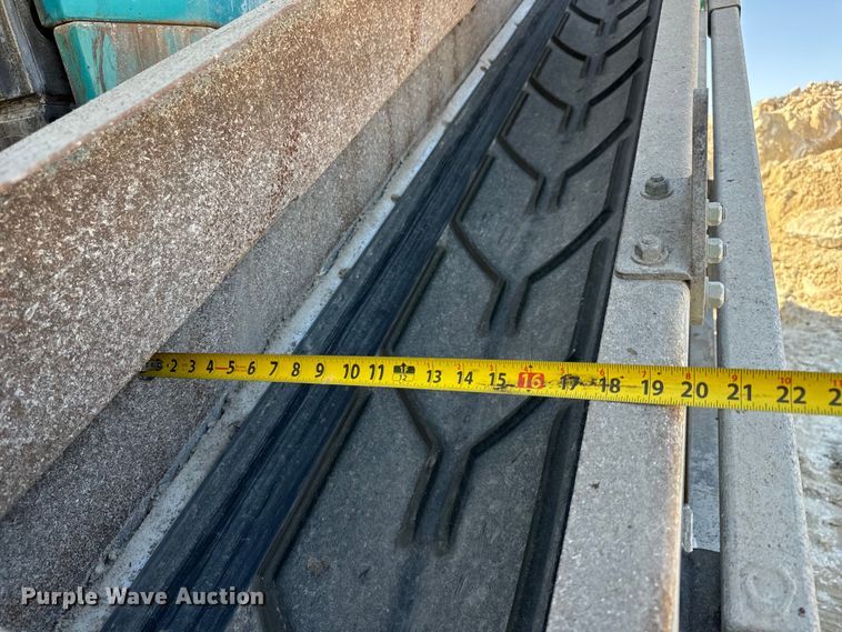 image for item NL9814 2017 Powerscreen Trakpactor 320SR impact crusher screening plant