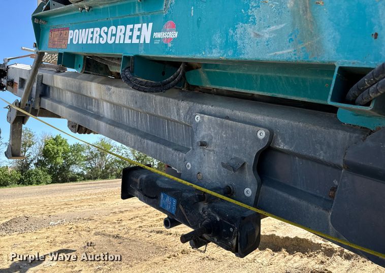 image for item NL9814 2017 Powerscreen Trakpactor 320SR impact crusher screening plant