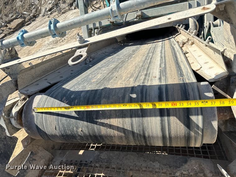 image for item NL9814 2017 Powerscreen Trakpactor 320SR impact crusher screening plant