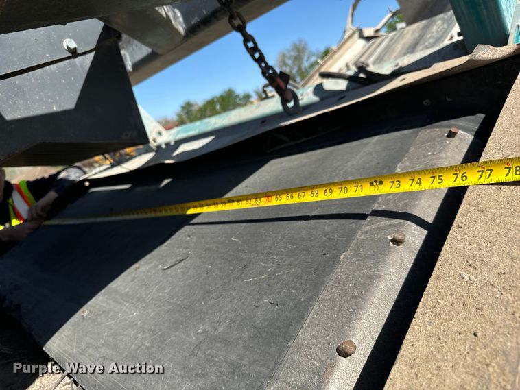 image for item NL9814 2017 Powerscreen Trakpactor 320SR impact crusher screening plant