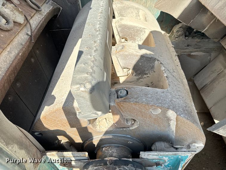 image for item NL9814 2017 Powerscreen Trakpactor 320SR impact crusher screening plant