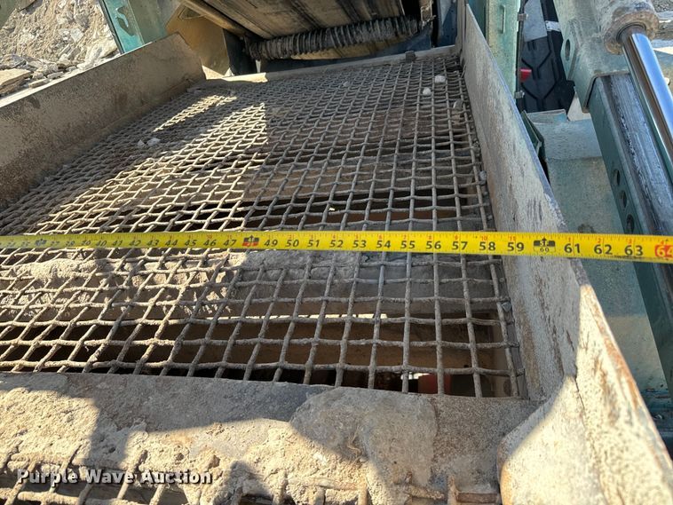 image for item NL9814 2017 Powerscreen Trakpactor 320SR impact crusher screening plant