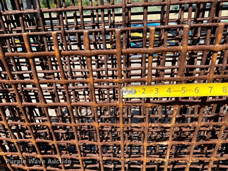 image for item NL9814 2017 Powerscreen Trakpactor 320SR impact crusher screening plant