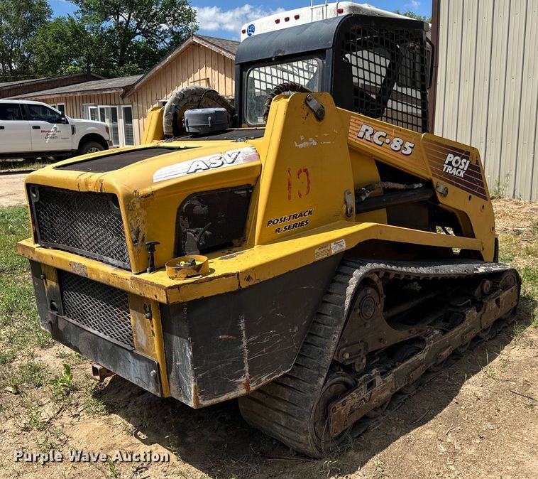 image for item NL9843 2005 ASV RC85  tracked skid steer loader