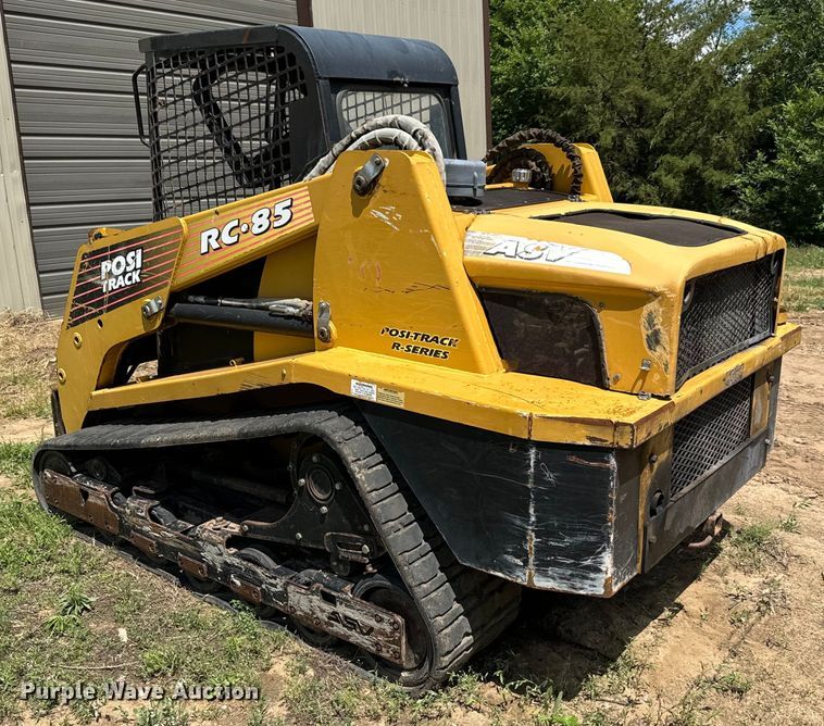 image for item NL9843 2005 ASV RC85  tracked skid steer loader