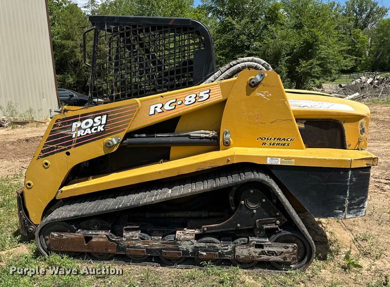 image for item NL9843 2005 ASV RC85  tracked skid steer loader