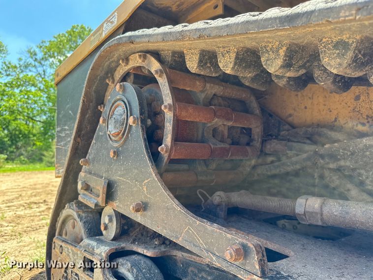 image for item NL9843 2005 ASV RC85  tracked skid steer loader