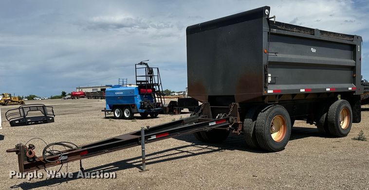 image for item NL9845 2010 Martin end dump pup trailer