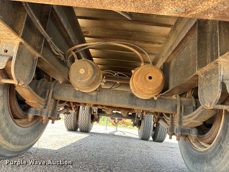 image for item NL9845 2010 Martin end dump pup trailer