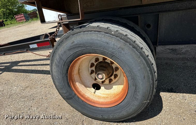image for item NL9845 2010 Martin end dump pup trailer