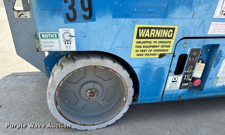 image for item NL9858 2005 Genie GS-2646 scissor lift