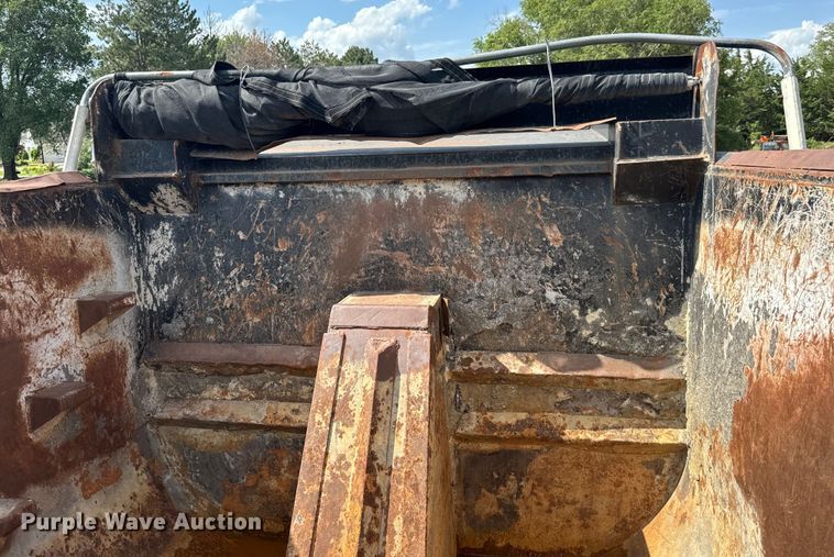 image for item NL9866 Ox Bodies 16FT 21YD dump bed