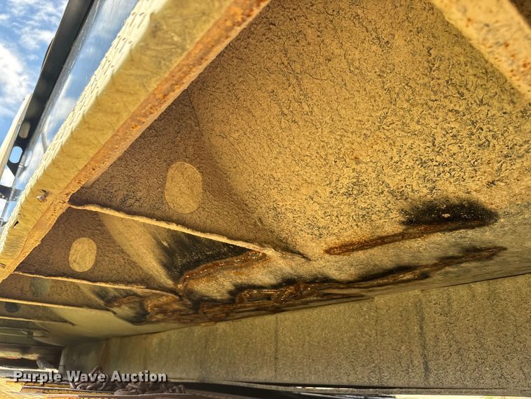 image for item NL9866 Ox Bodies 16FT 21YD dump bed