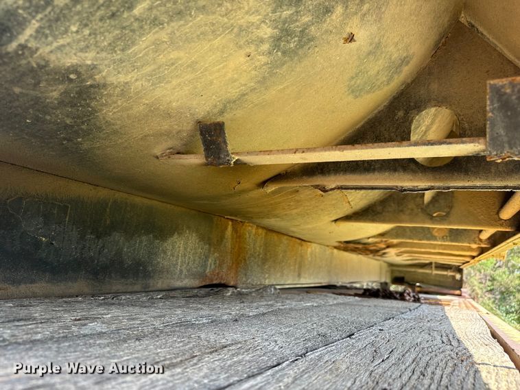 image for item NL9866 Ox Bodies 16FT 21YD dump bed