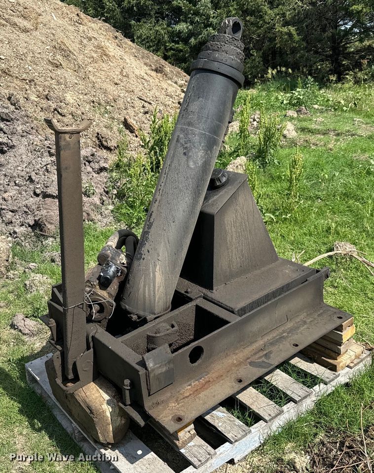 image for item NL9866 Ox Bodies 16FT 21YD dump bed