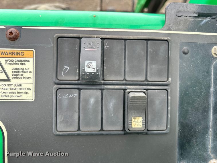 image for item NR9921 2014 JLG 6036 telehandler