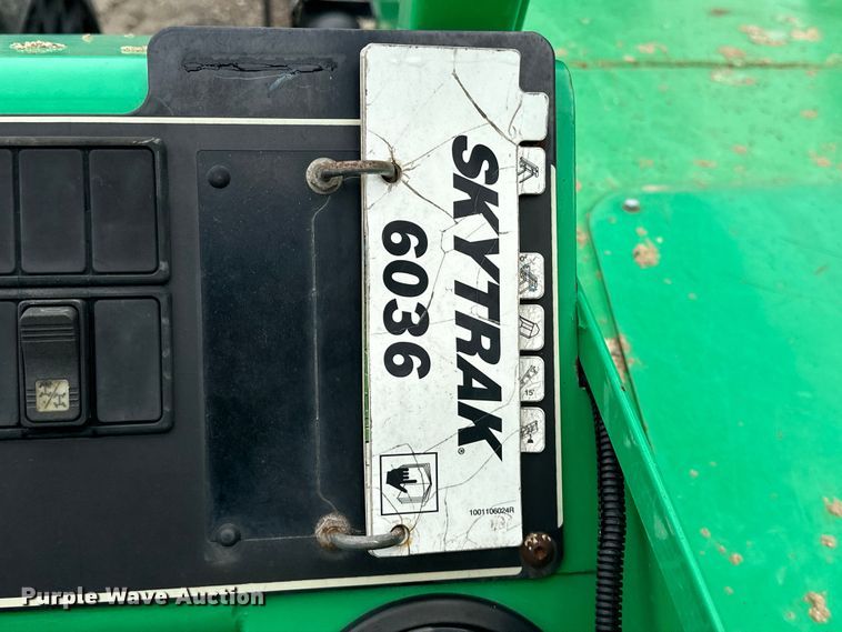 image for item NR9921 2014 JLG 6036 telehandler