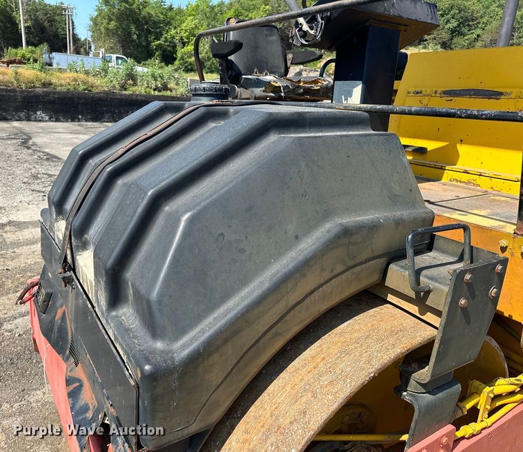 image for item NR9922 1993 Dynapac  CC421 double drum vibratory roller