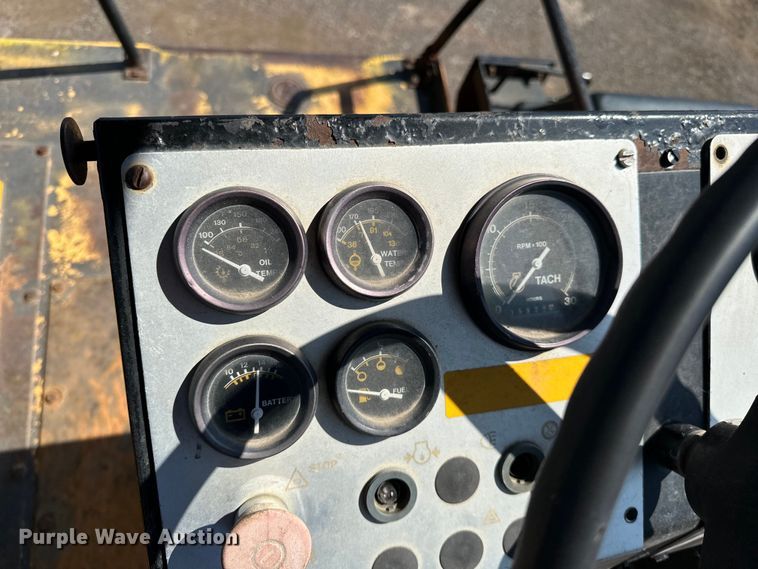 image for item NR9922 1993 Dynapac  CC421 double drum vibratory roller