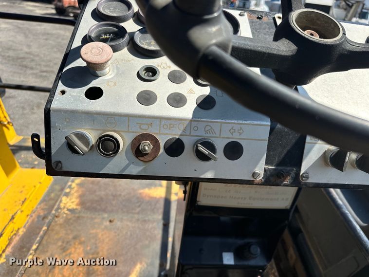 image for item NR9922 1993 Dynapac  CC421 double drum vibratory roller