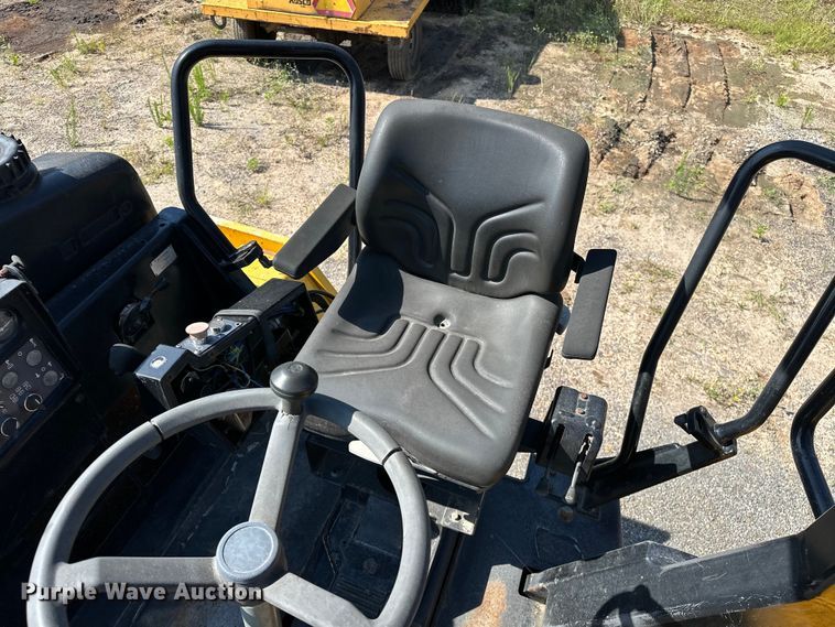 image for item NR9923 1999 Dynapac  CC522 double drum vibratory roller