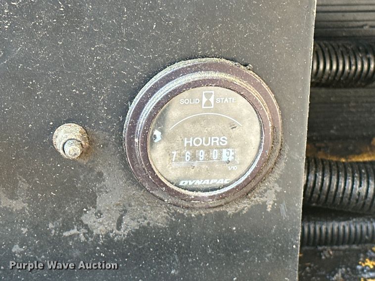 image for item NR9923 1999 Dynapac  CC522 double drum vibratory roller